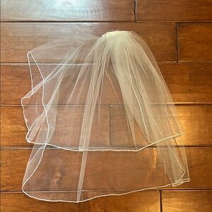 Elegant Sheer White Veil